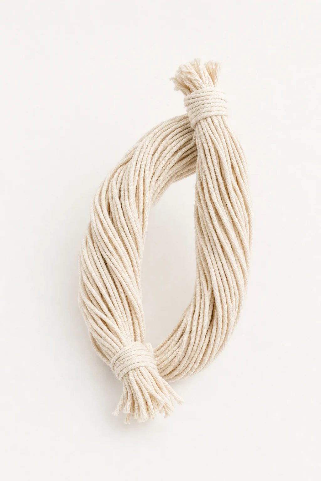 Pre-Cut 4' Cotton Balloon Strings – 144 Count premium studio product photo