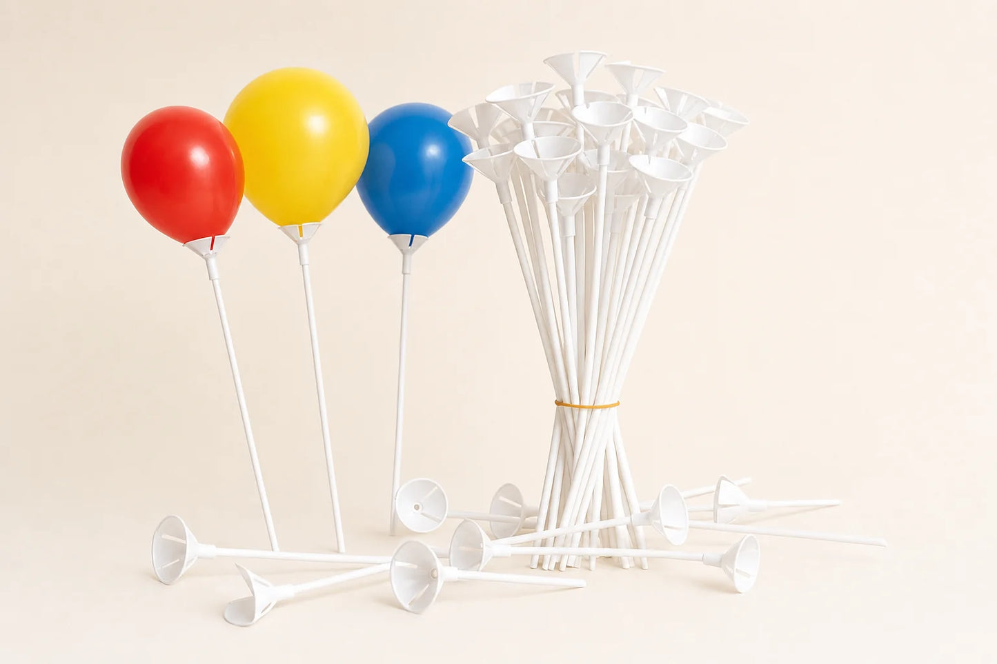 Balloon Sticks & Cups – Pack of 100 quantity and scale product image