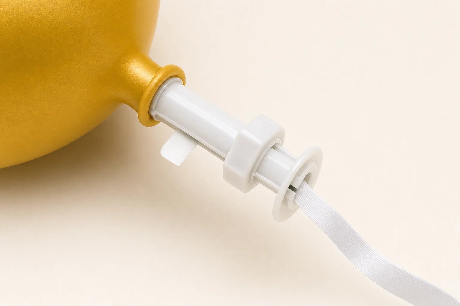 Seal-Sealing Valves with 4' Ribbons – 100 close-up product detail